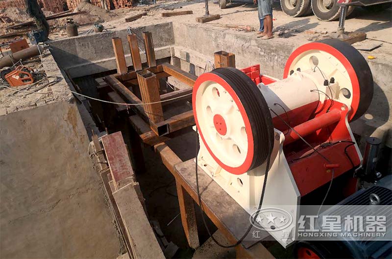 PE 250x400現場安裝 PE 250x400現場安裝